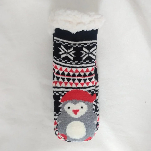 3 pack kids warm fuzzy holiday socks - Picture 3 of 3